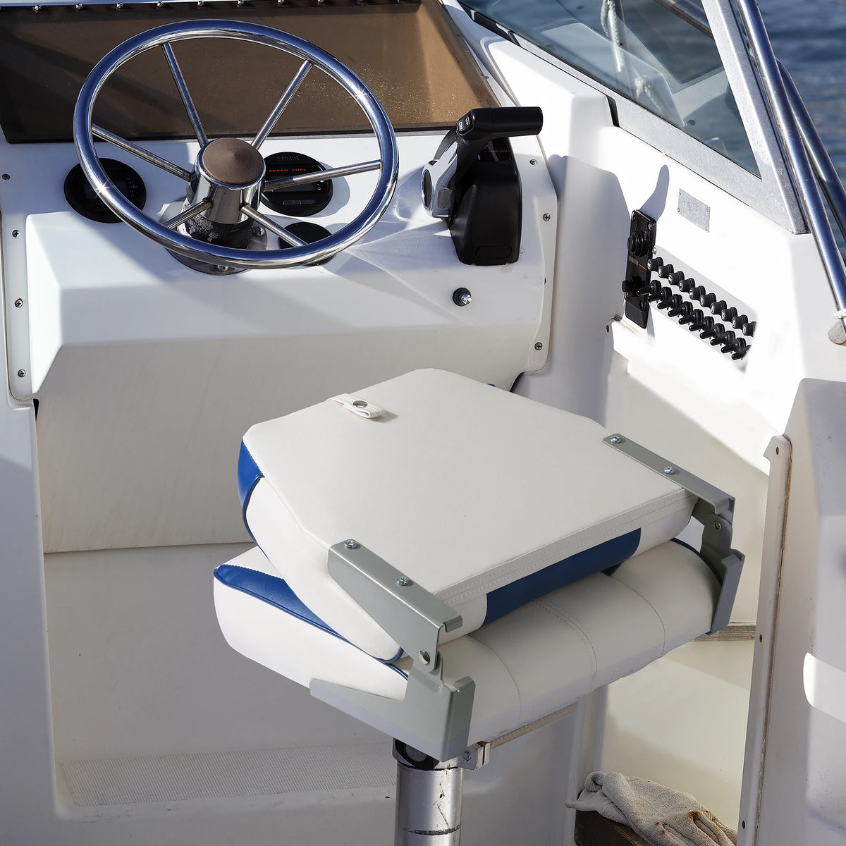 Folding Boat Seats With Thick Padding And Weather Resistant Support